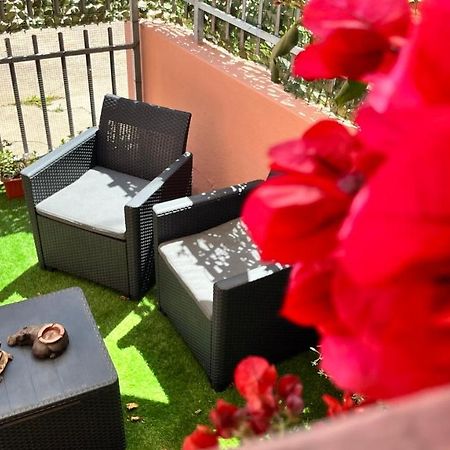 Bougainvillea Home - Ospedale Policlinico 몬세라토 외부 사진